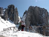 Bellissima salita dal Pian dei Resinelli al Rif. Rosalba sul sentiero 9 delle Foppe in compagnia dei camosci! il 7 aprile 2010) - FOTOGALLERY